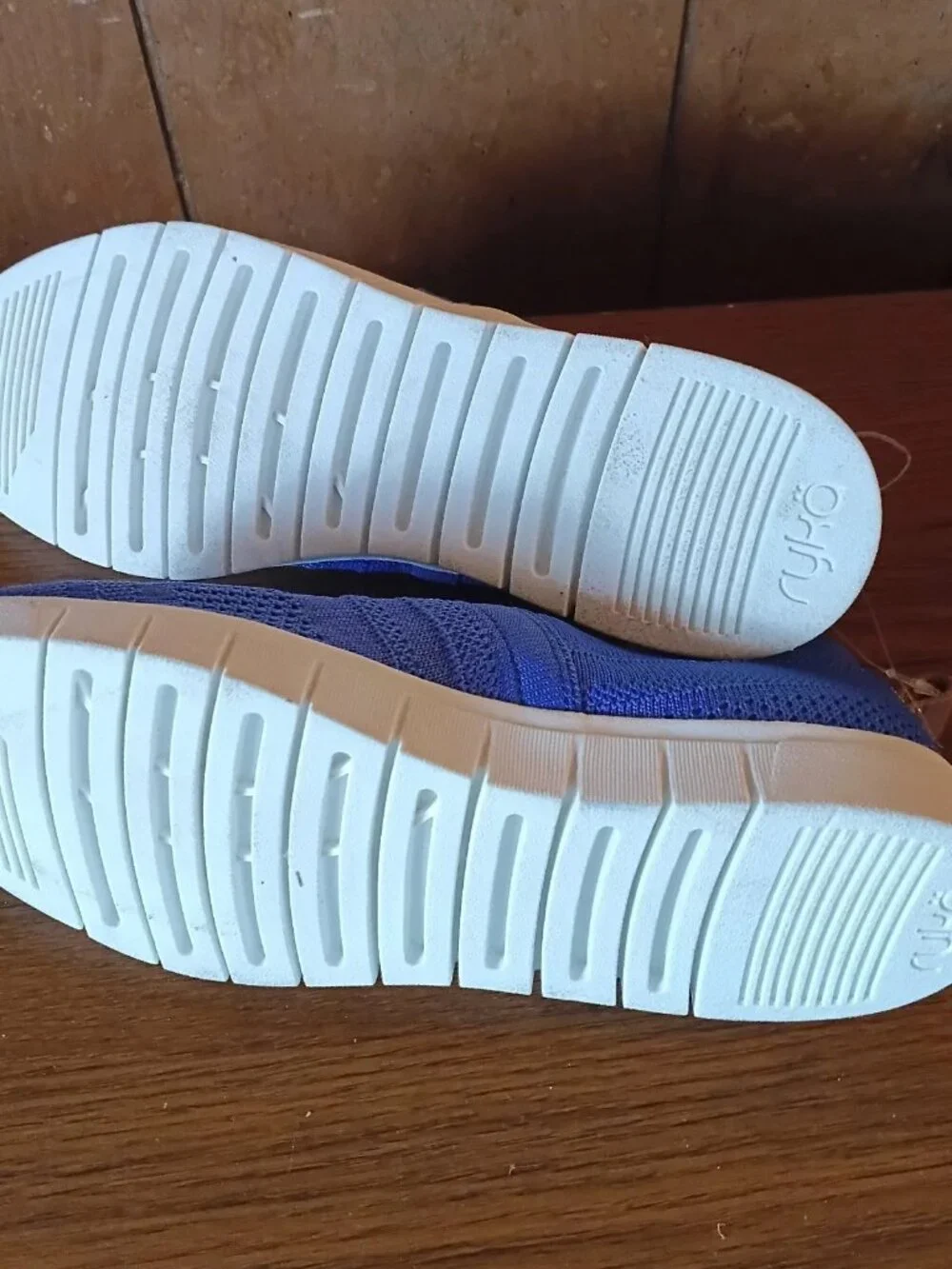 Ryka Women's Slip On Walking Shoes Blue Knit Sneakers Size 7.5 New Lightweight